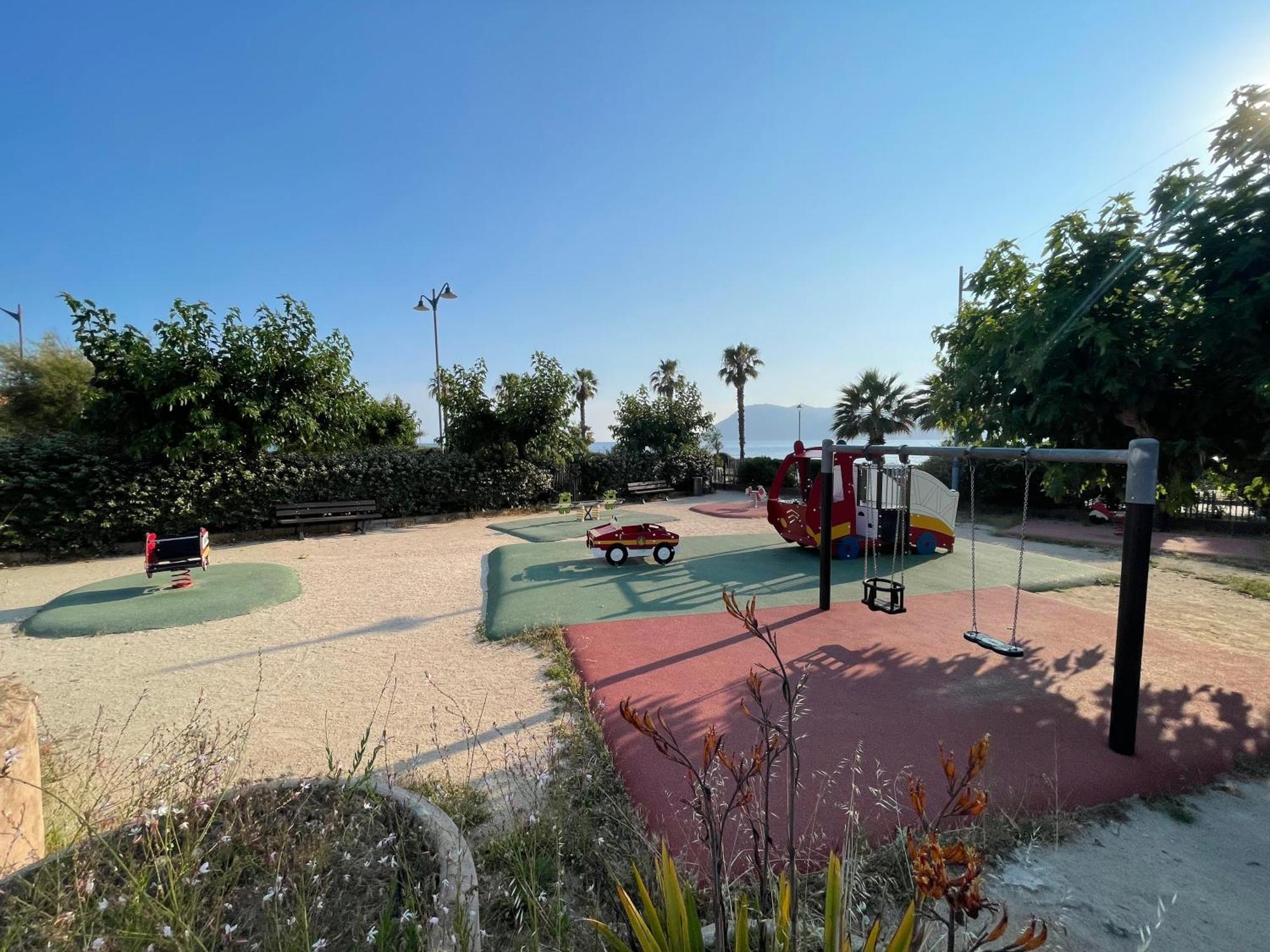 Superbe Studio Avec Terrasse Proximite Plage Saint-Mandrier-sur-Mer Extérieur photo